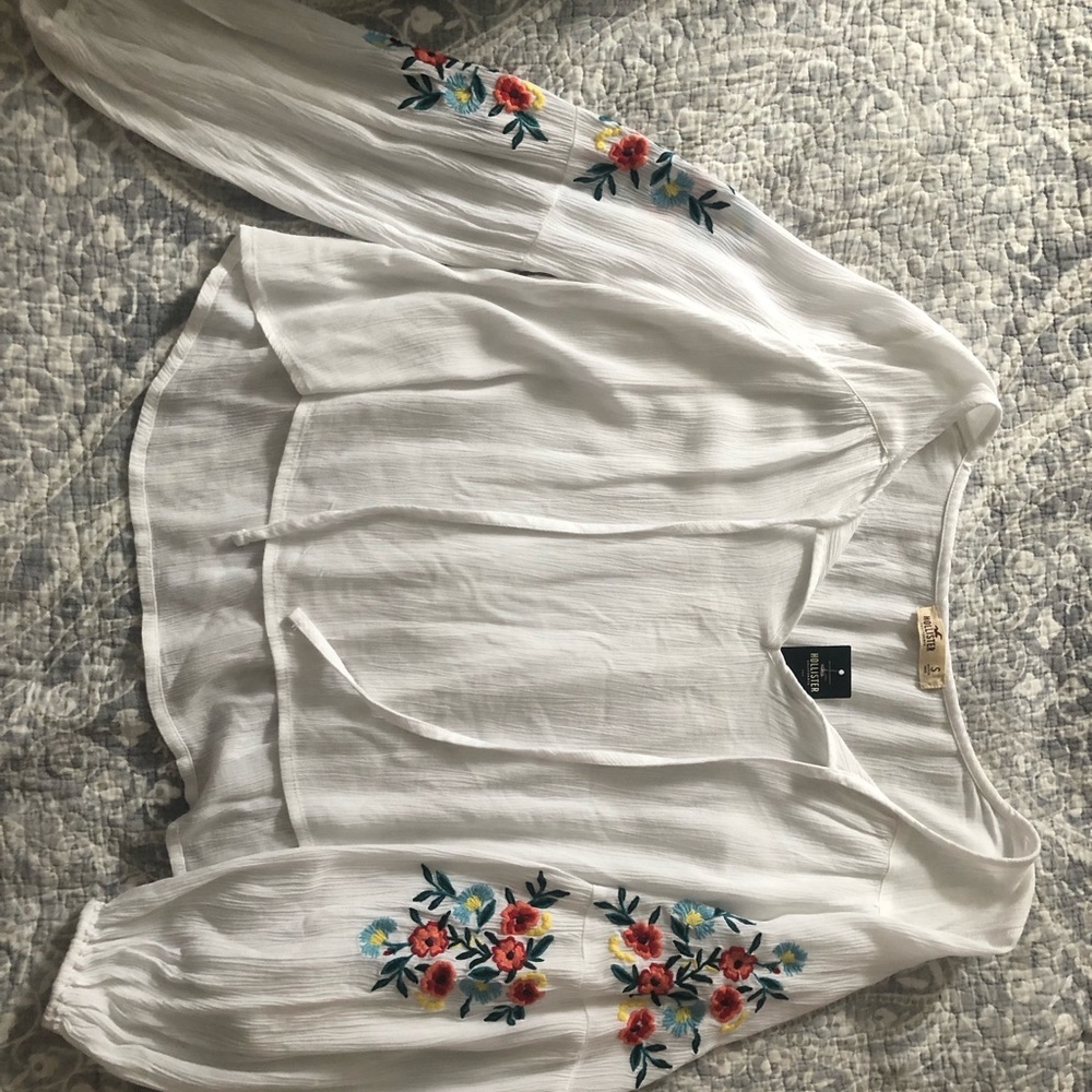 Embriodered Hollister top